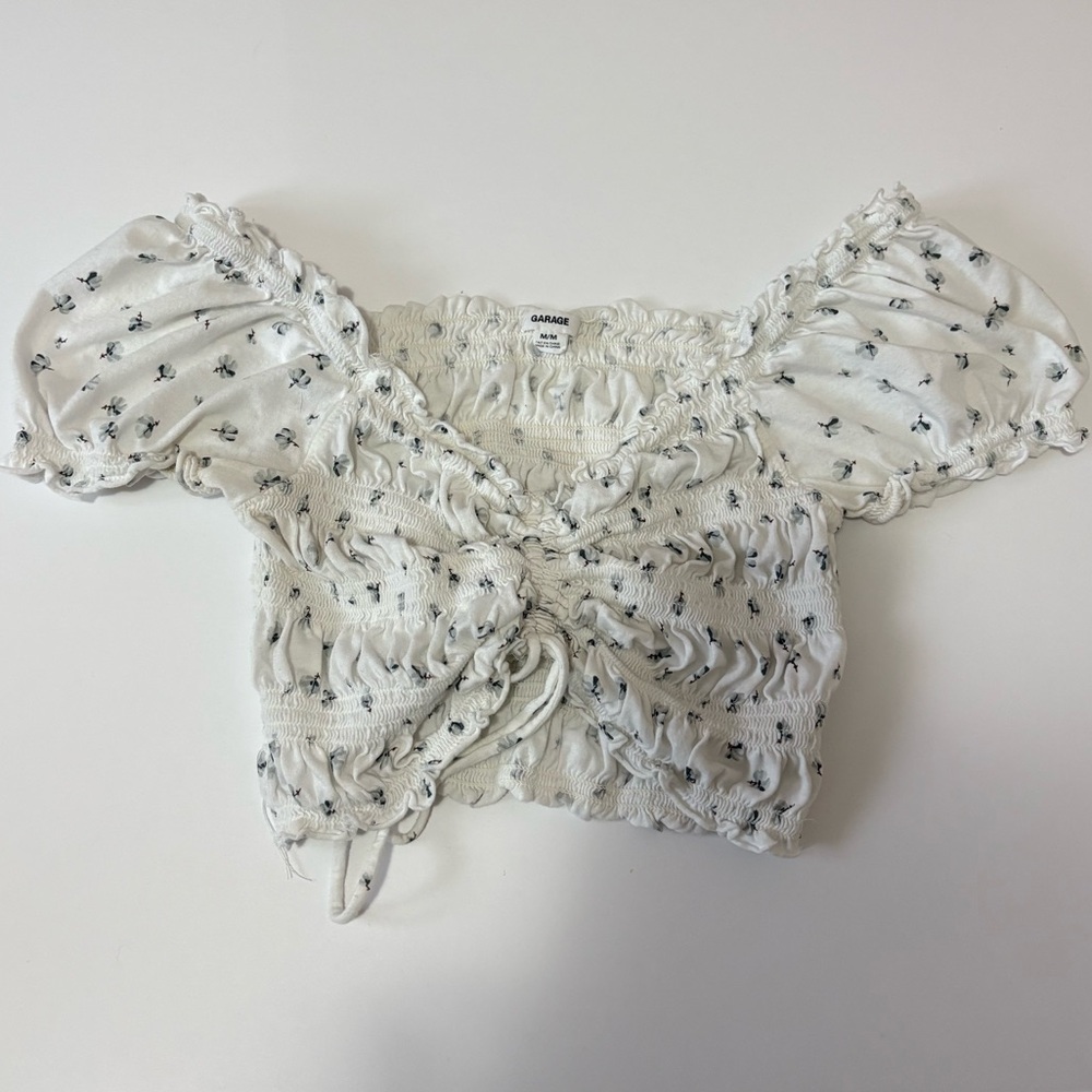 Garage Floral Spring Top in Size Medium